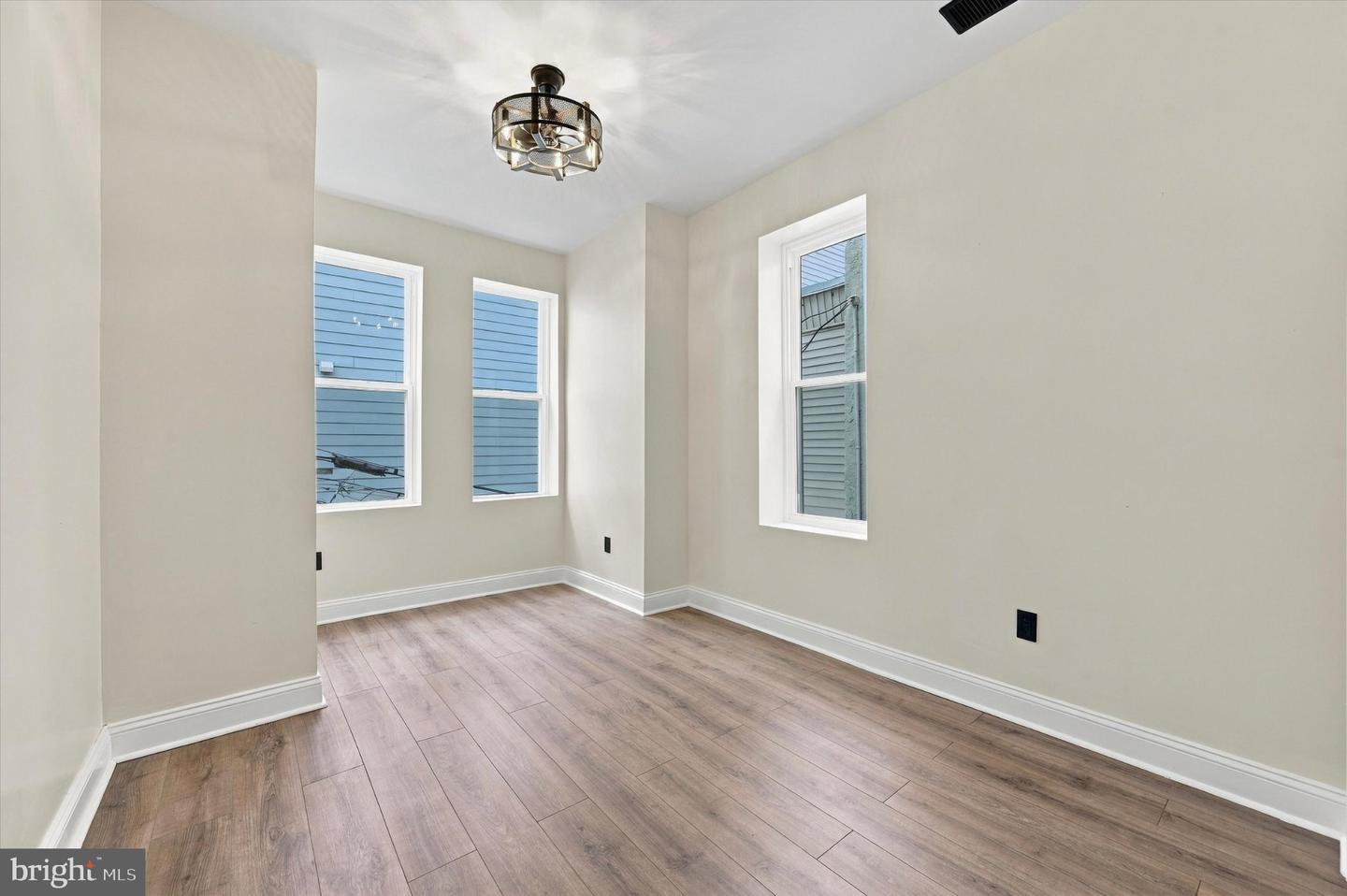 856 Perkiomen St #856 Property Photo 11