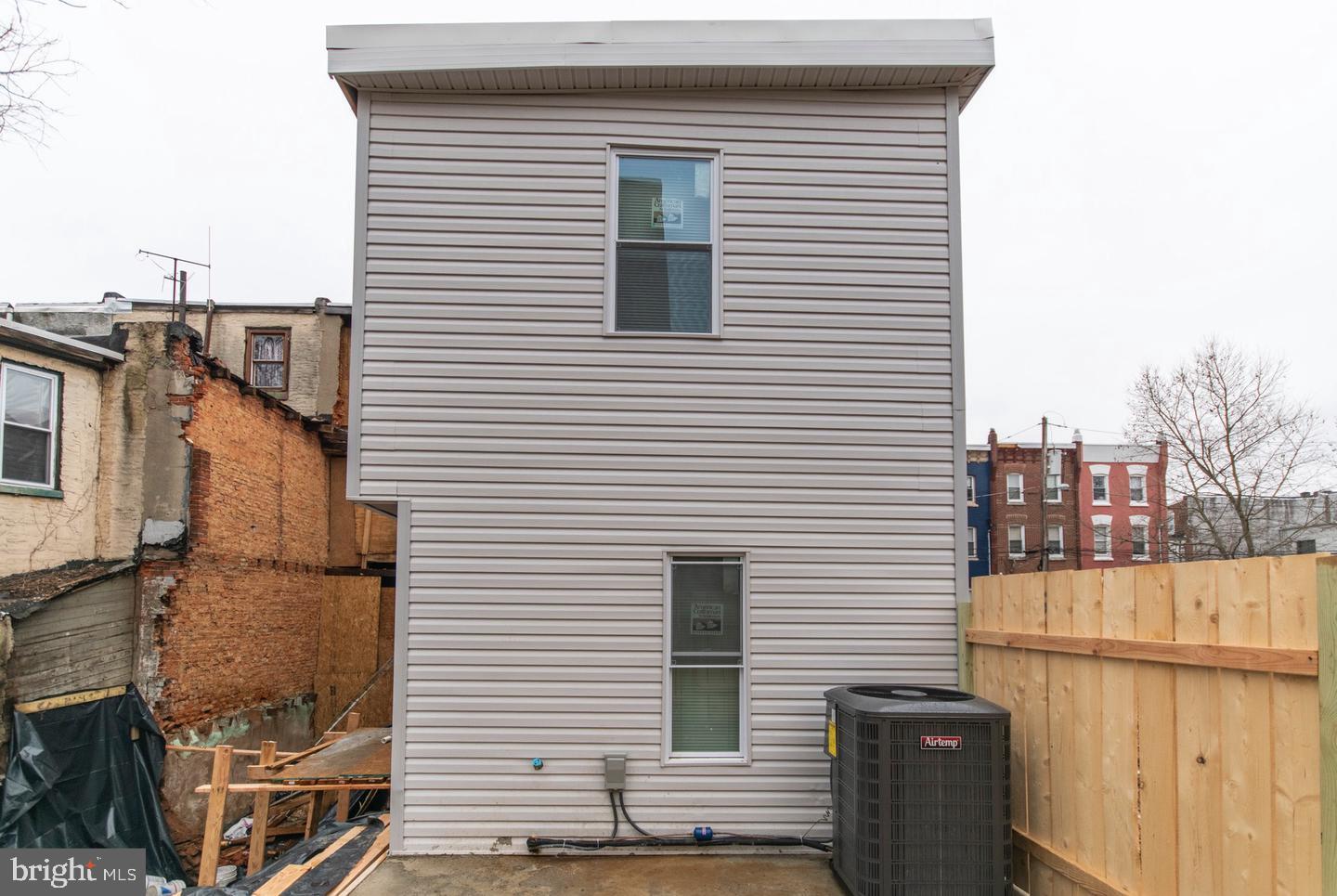 1618 N Bouvier St Property Photo 38