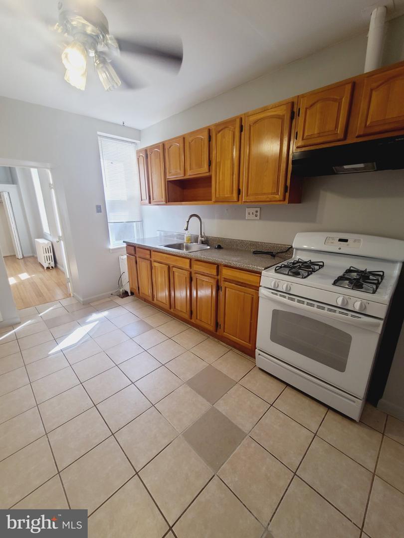 808 South St Property Photo 7