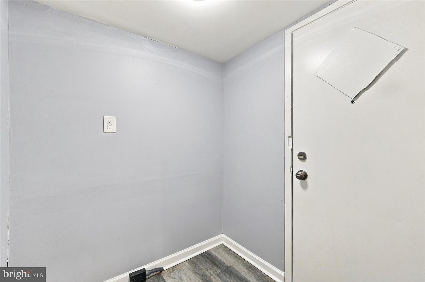 5248 N Marshall St Property Photo 16