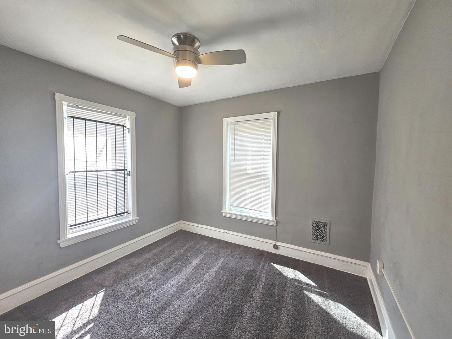 5152 Kershaw St Property Photo 10