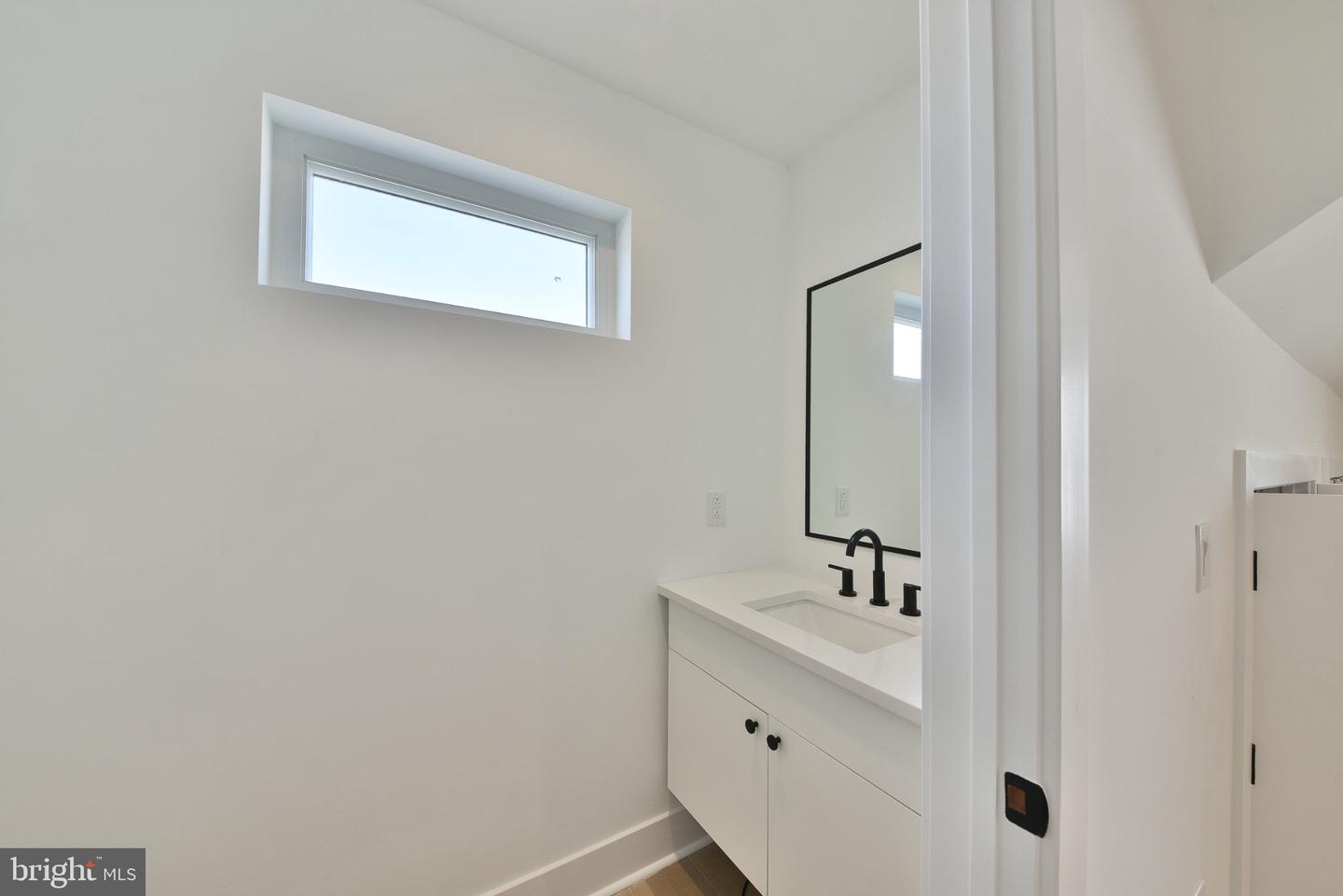 9514 Golfview Ln Property Photo 25