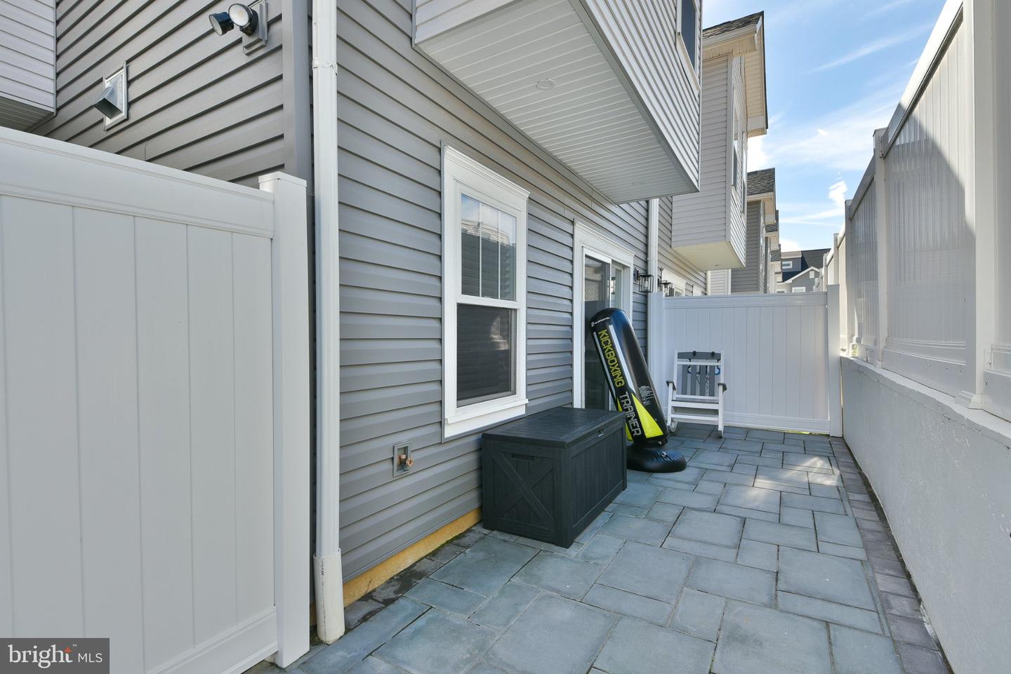 9514 Golfview Ln Property Photo 33