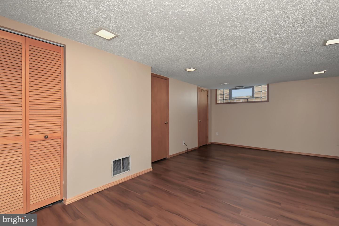 3512 Churchill Ln Property Photo 17