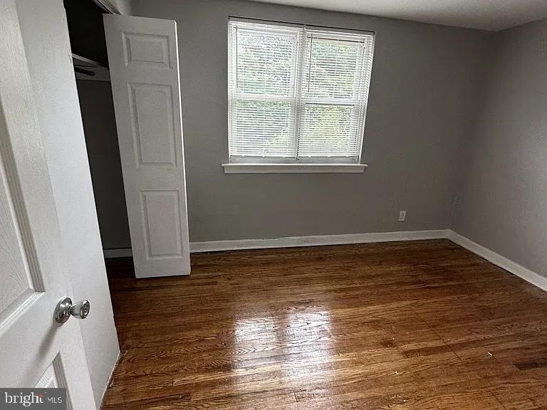 3737 Richmond St Property Photo 5
