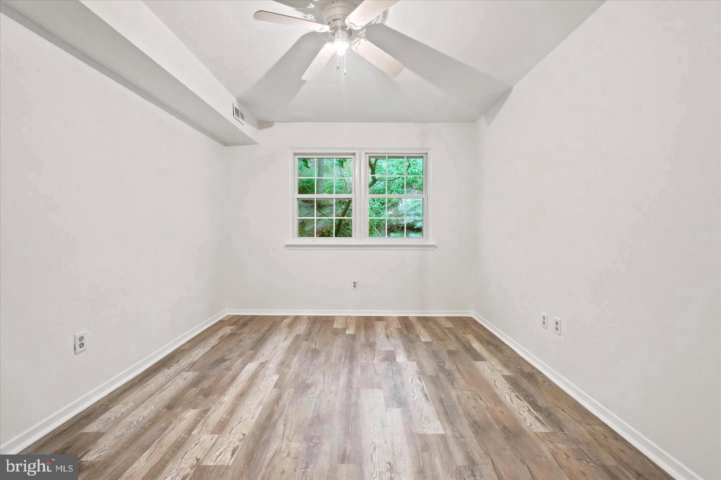 175 Parker Ave Property Photo 19