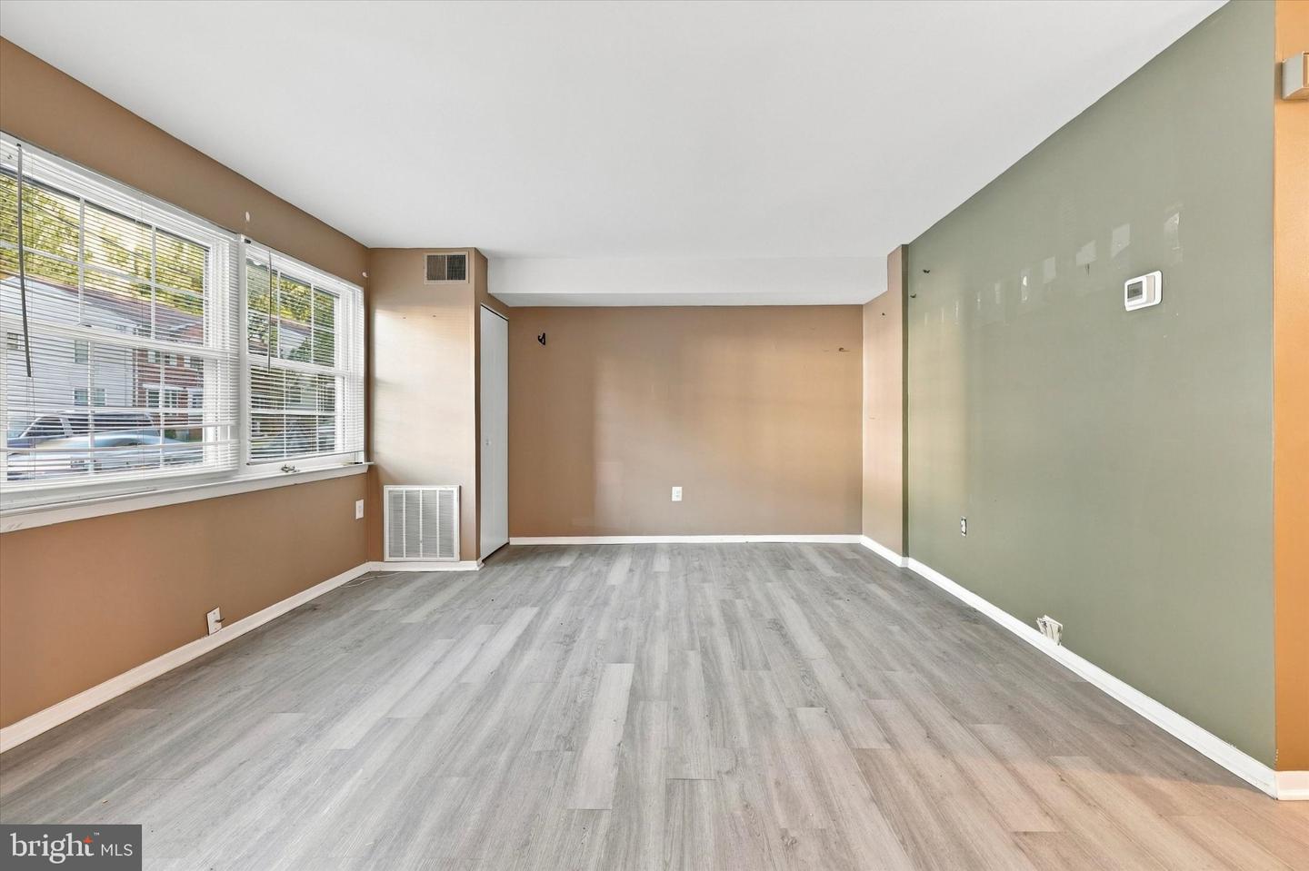175 Parker Ave Property Photo 25