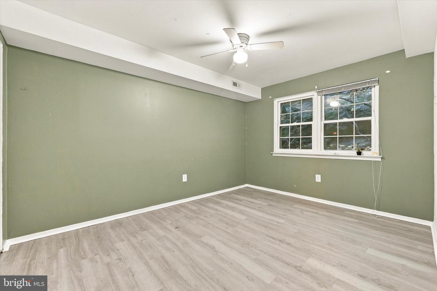 175 Parker Ave Property Photo 40