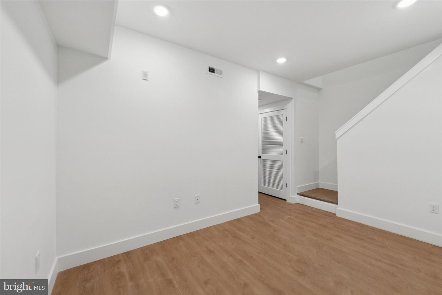 2520 N Front St #202 Property Photo 10
