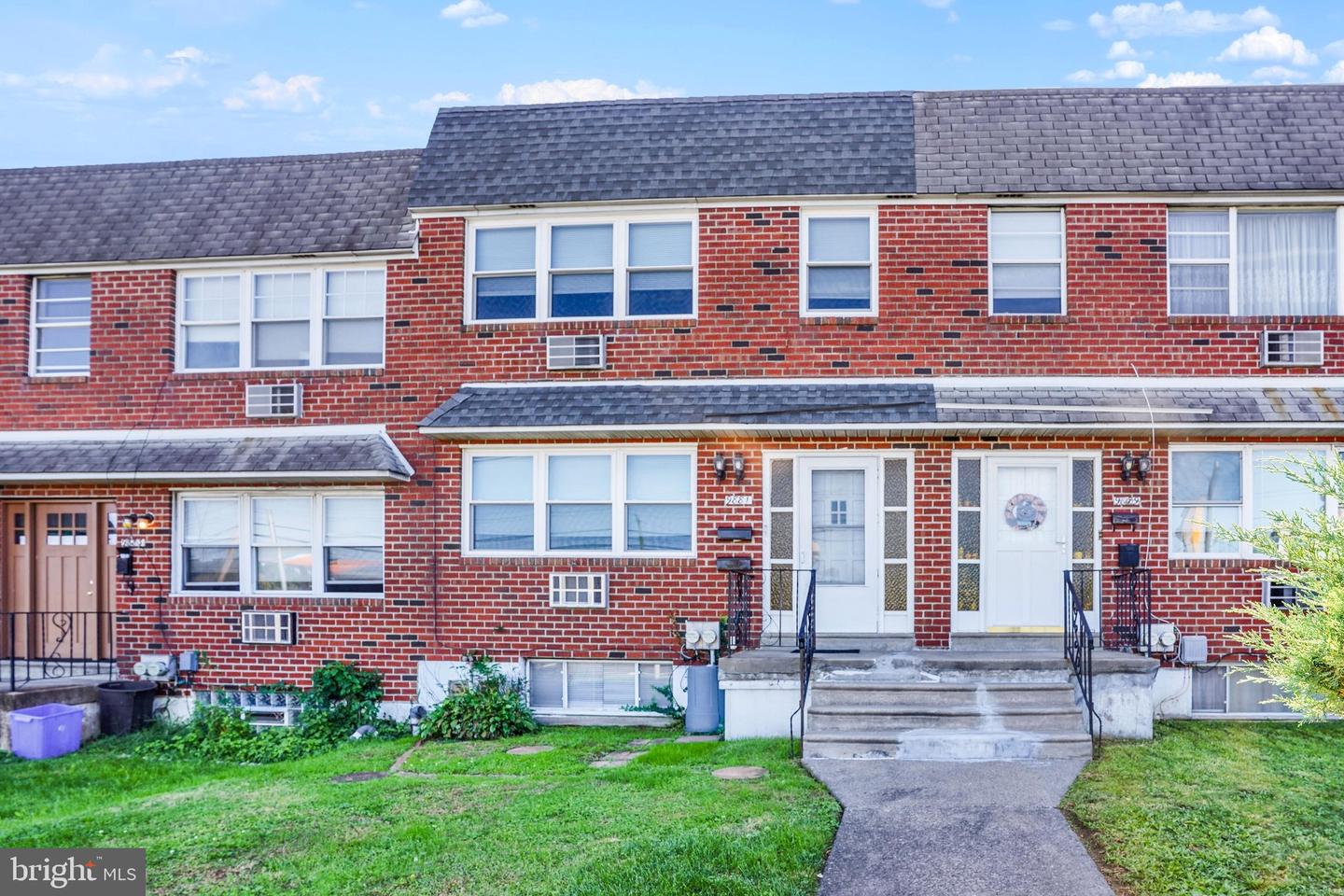 9881 FRANKFORD AVE Property Photo 1