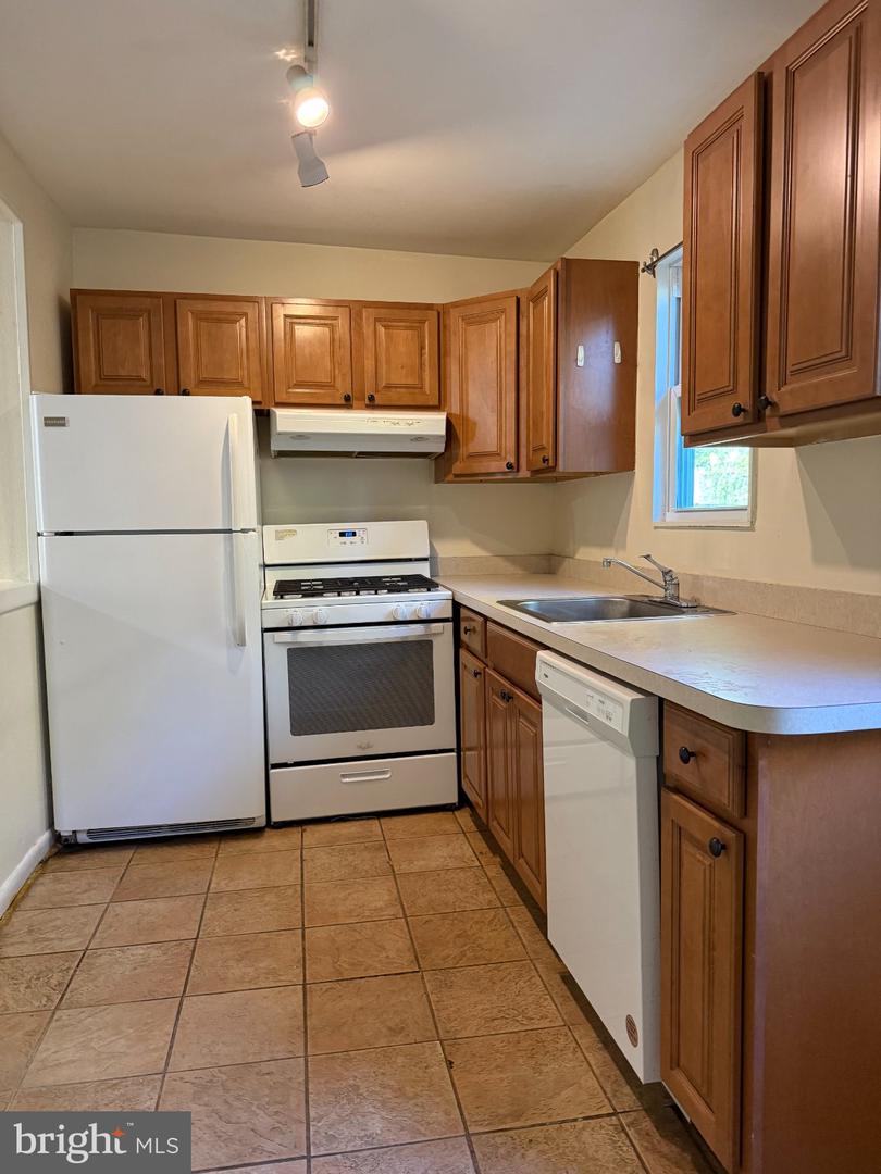 4819 Ogle St Property Photo 12