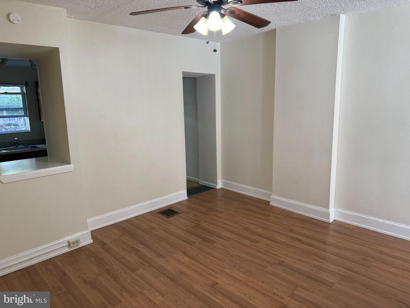 4819 Ogle St Property Photo 23