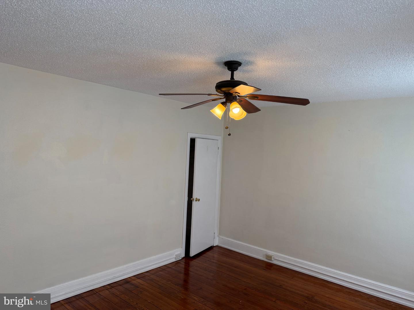 4819 Ogle St Property Photo 27