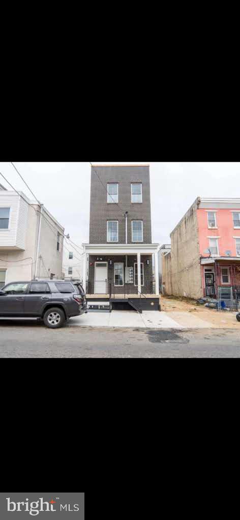 3861 FAIRMOUNT AVE Property Photo 1