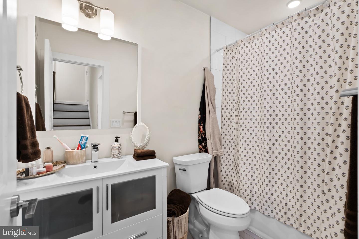 207 E Allen St #7 Property Photo 16