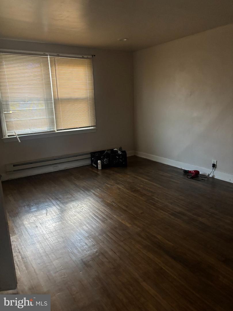 6337 Gardenia St Property Photo 7