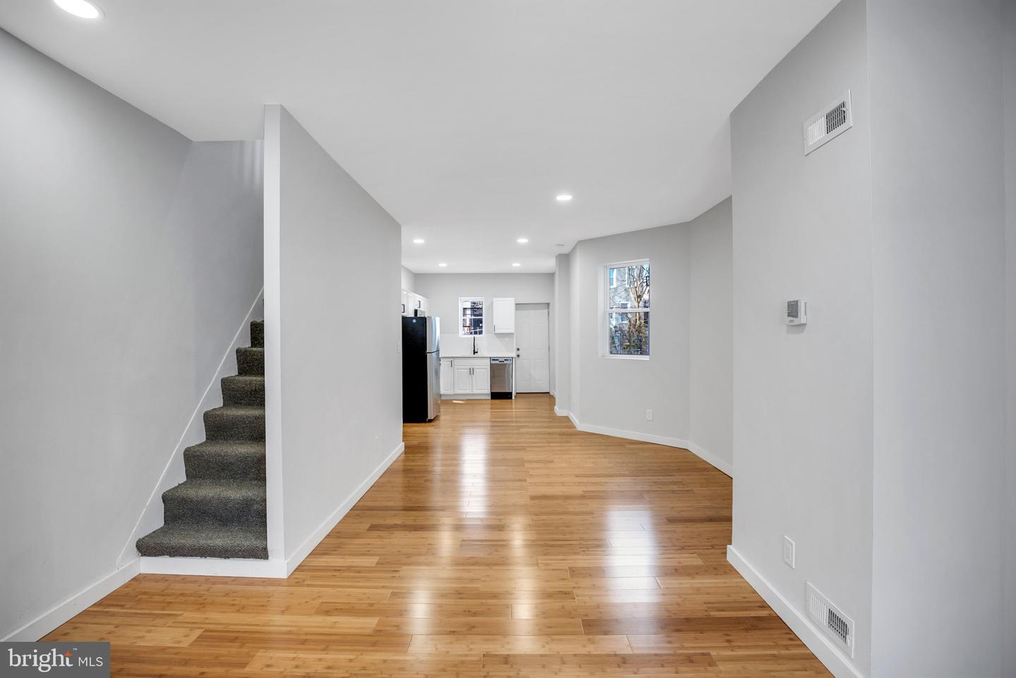 5315 Yocum St Property Photo 3
