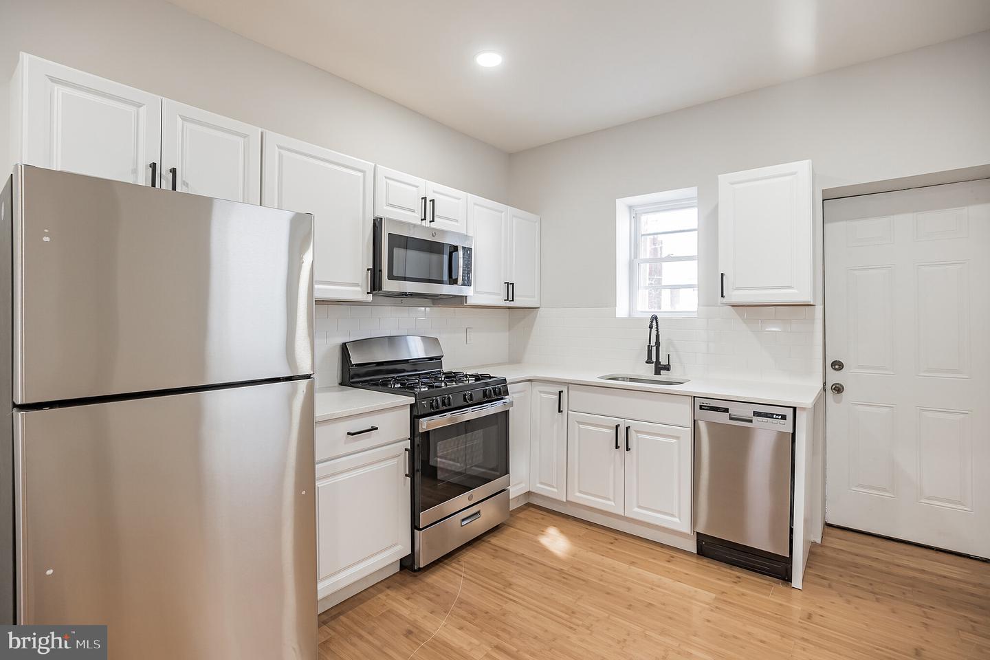 5315 Yocum St Property Photo 12