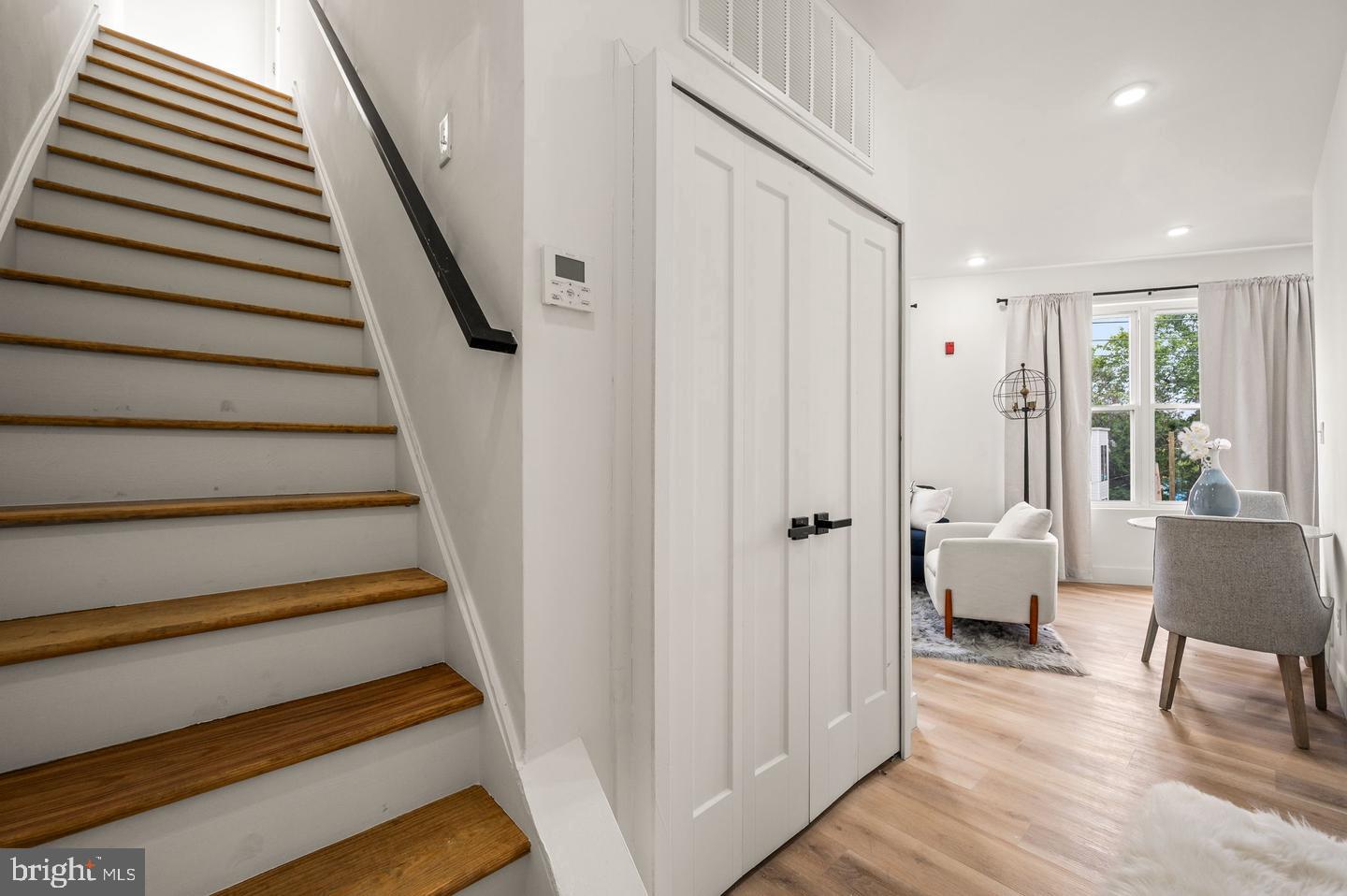 4921 Chester Ave #unit 301 Property Photo 9