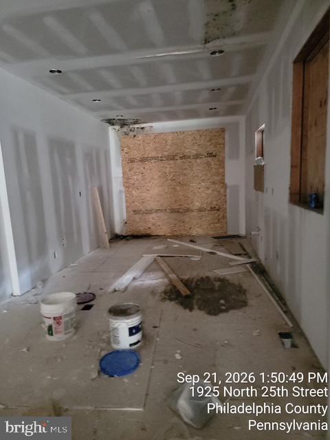 1925 N 25th St Property Photo 8