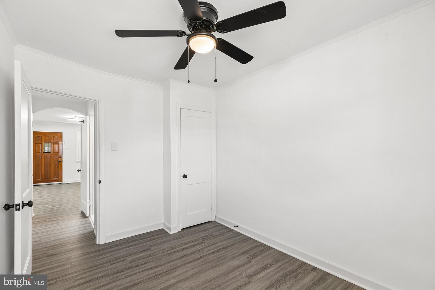 5836 Bustleton Ave Property Photo 9