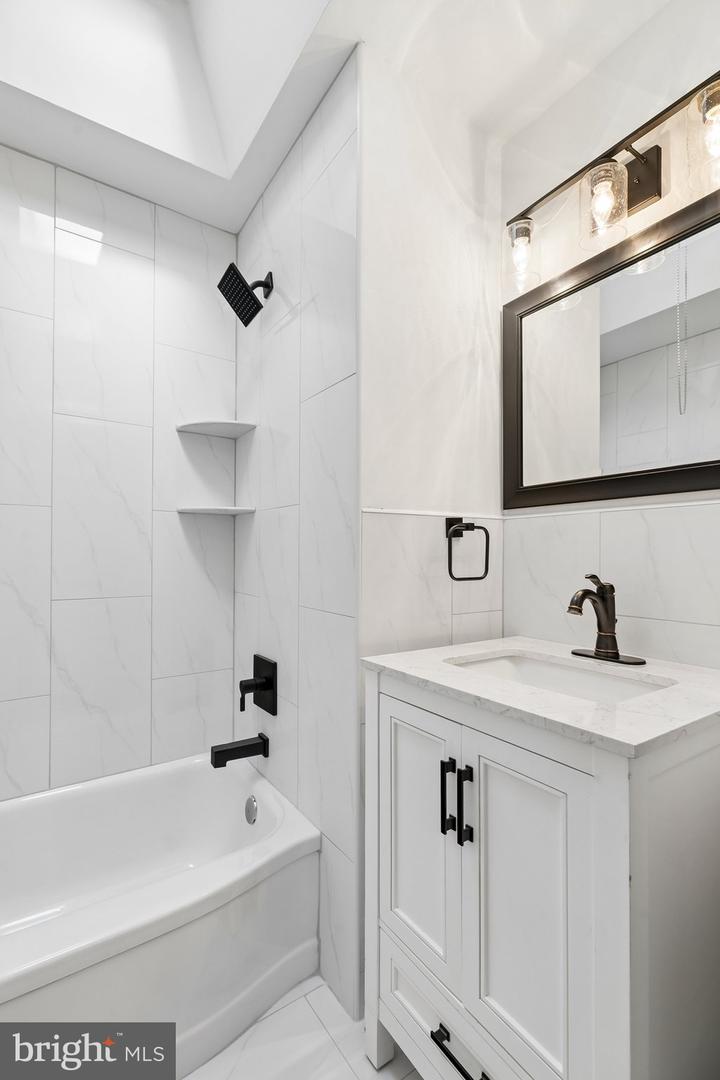 5836 Bustleton Ave Property Photo 10