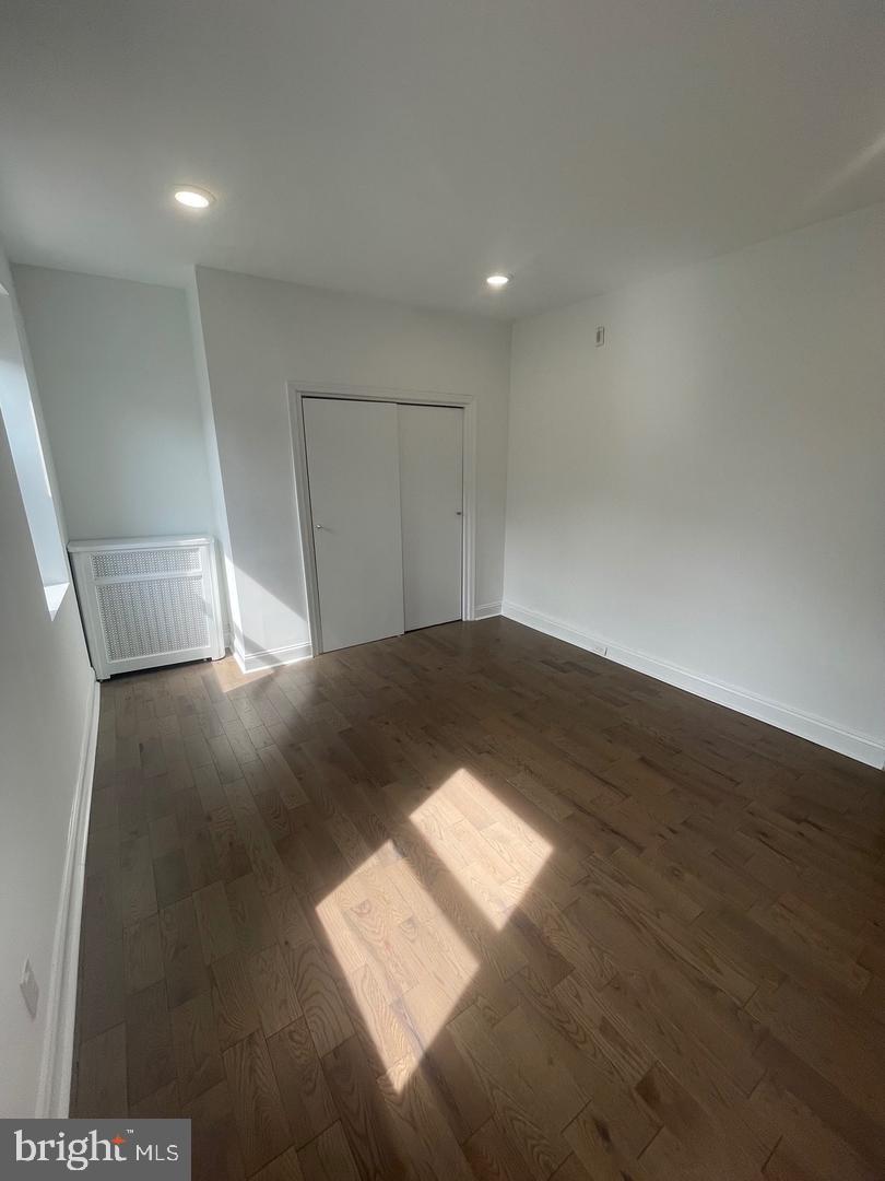 2501 E Somerset St Property Photo 12