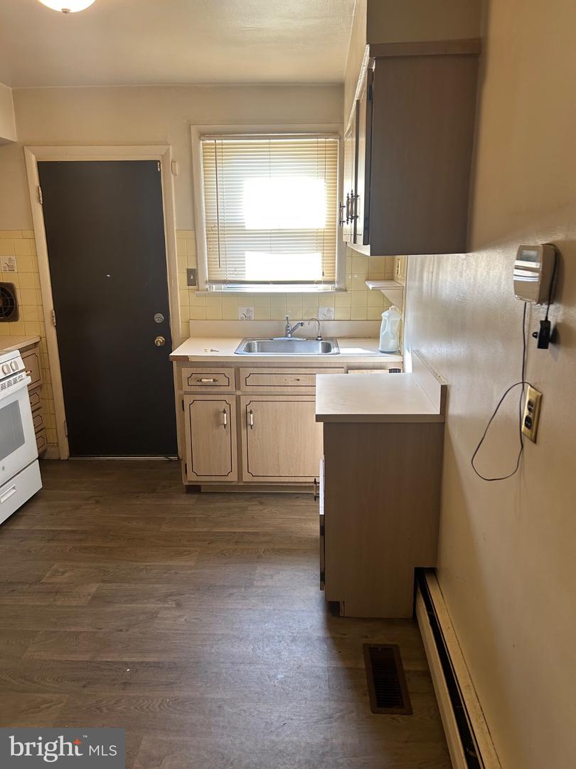 8533 Bustleton Ave Property Photo 9