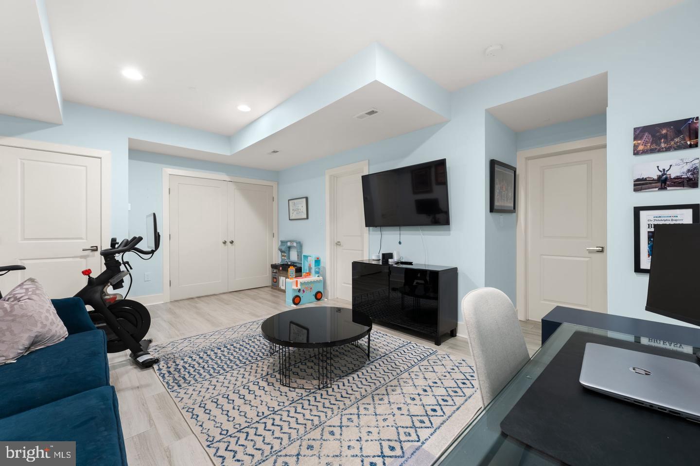 819 N Uber St #2 Property Photo 17