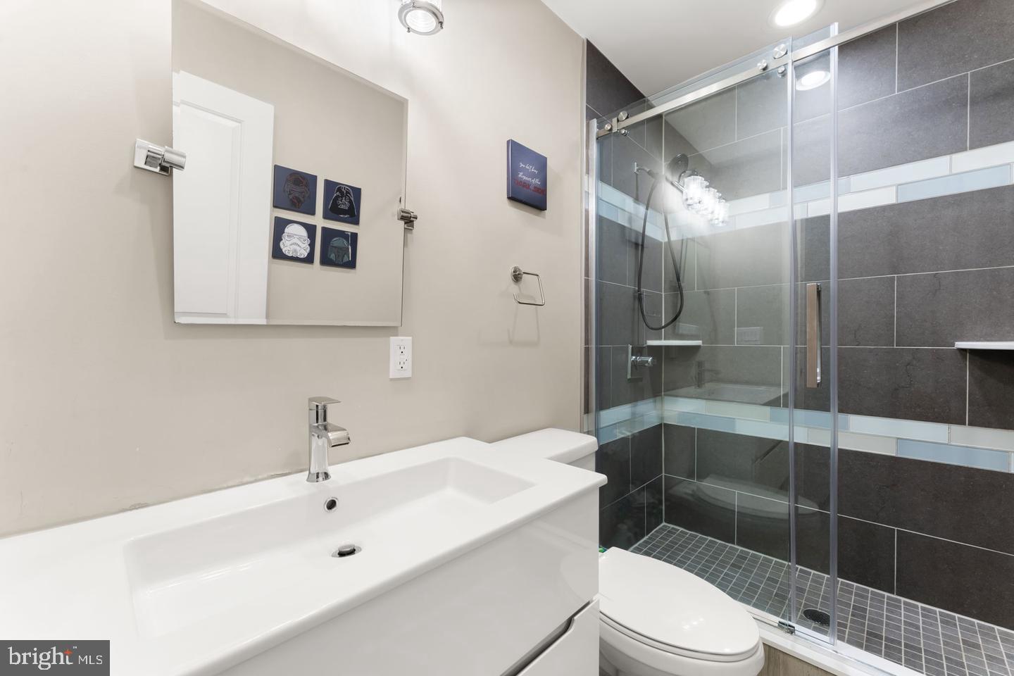 819 N Uber St #2 Property Photo 22