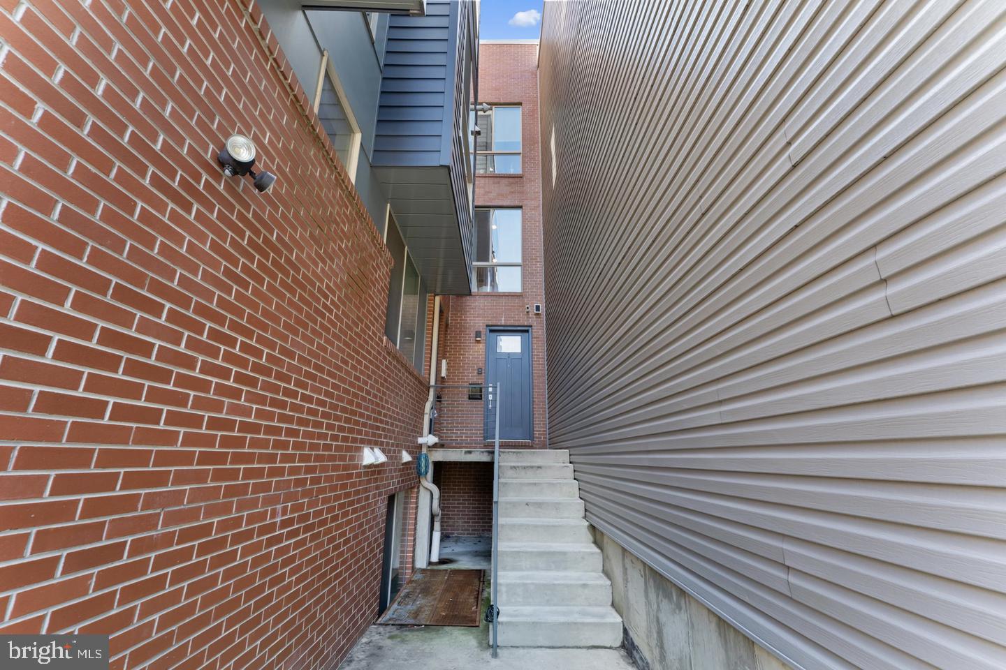 819 N Uber St #2 Property Photo 26