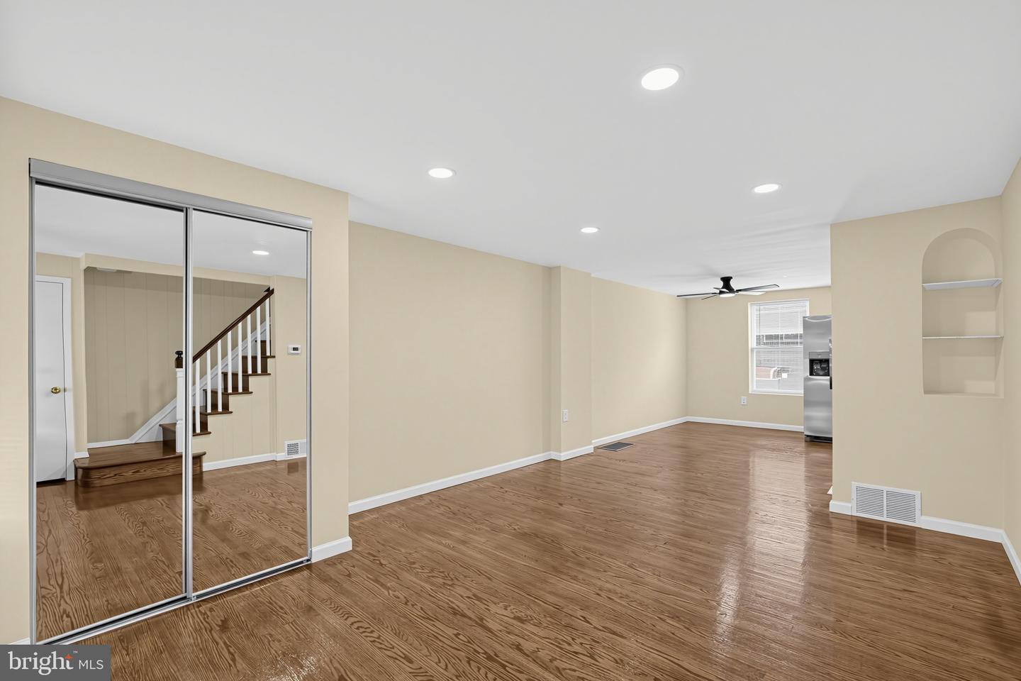 625 E Sanger St Property Photo 3