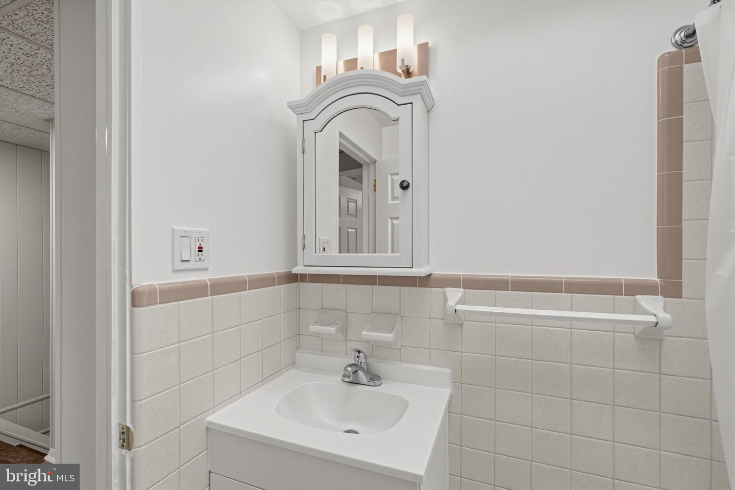 625 E Sanger St Property Photo 19