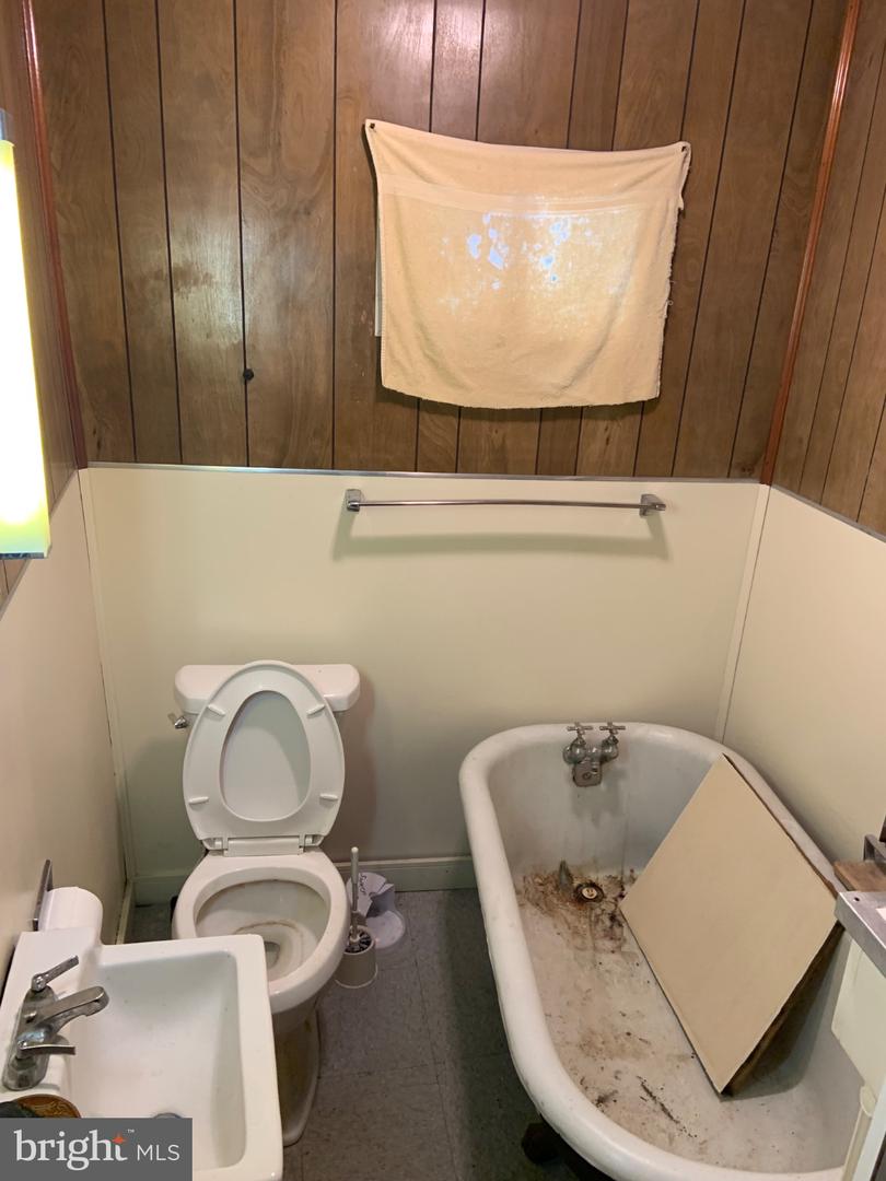 1139 S 10th St Property Photo 13