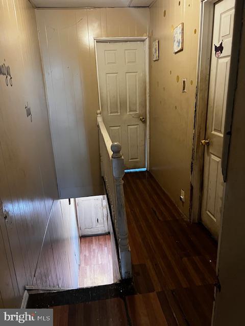 257 E Elkhart St Property Photo 5