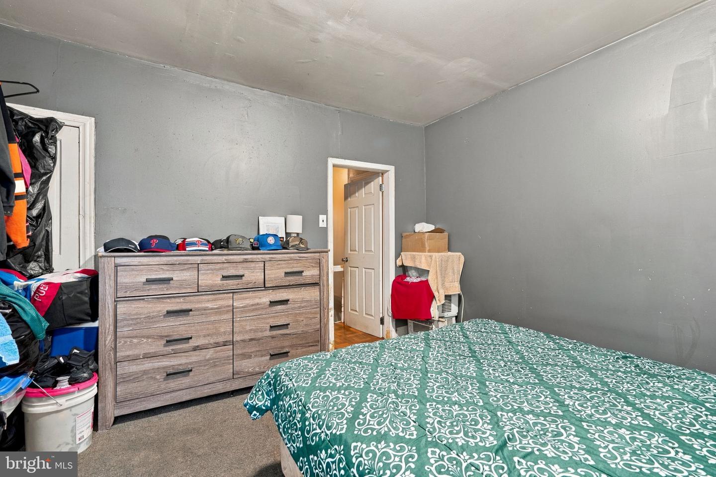 3334 Waterloo St Property Photo 11
