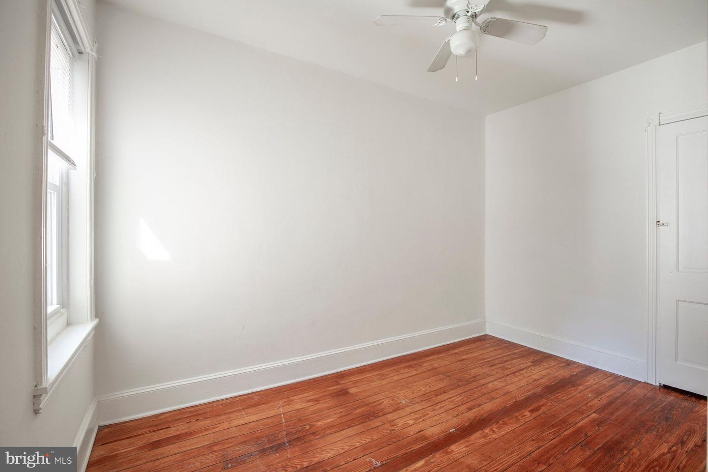 417 Krams Ave Property Photo 20