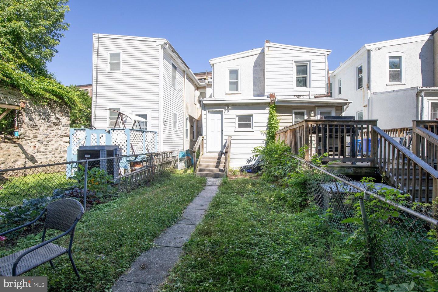 417 Krams Ave Property Photo 22