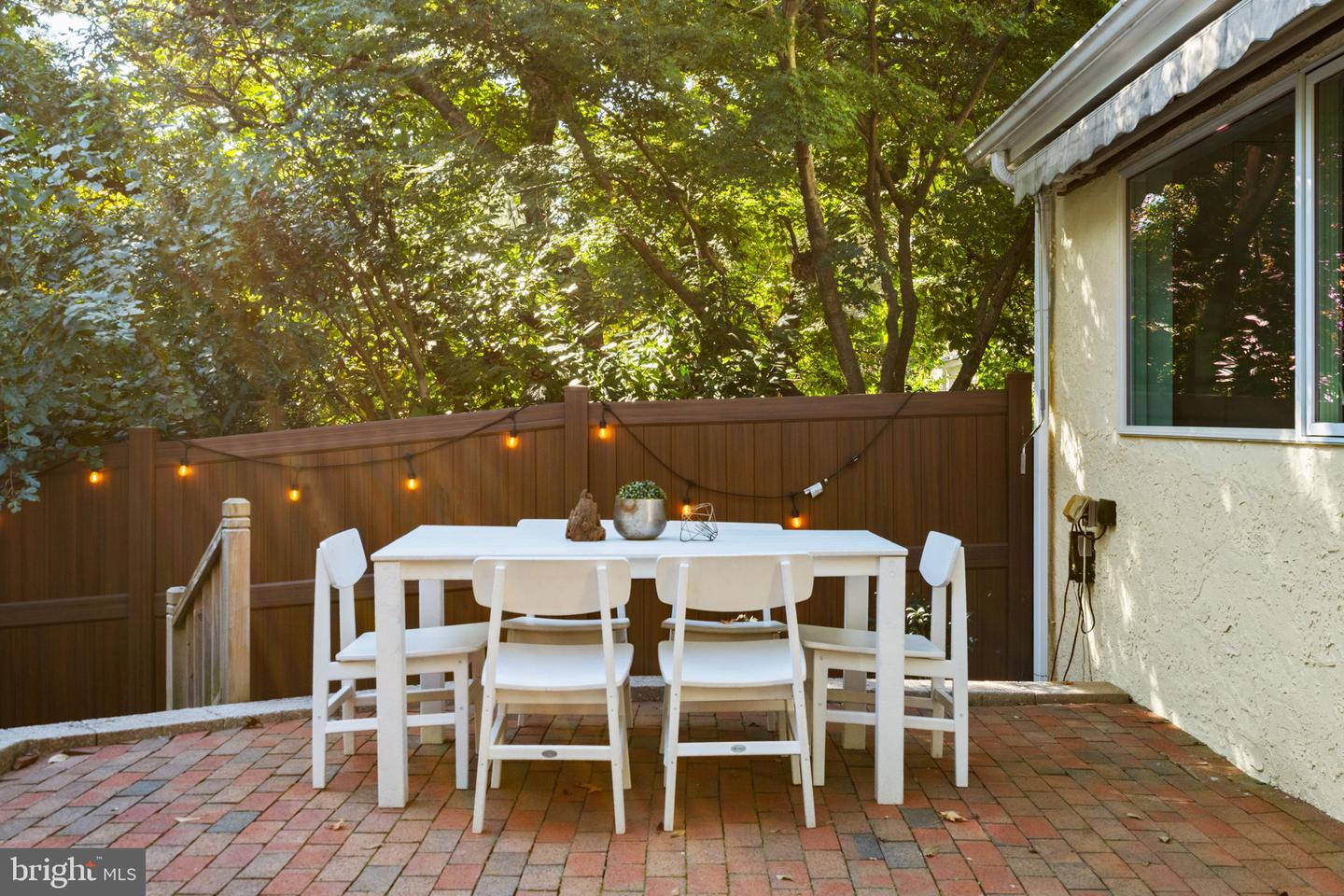 102 W Gravers Ln Property Photo 82