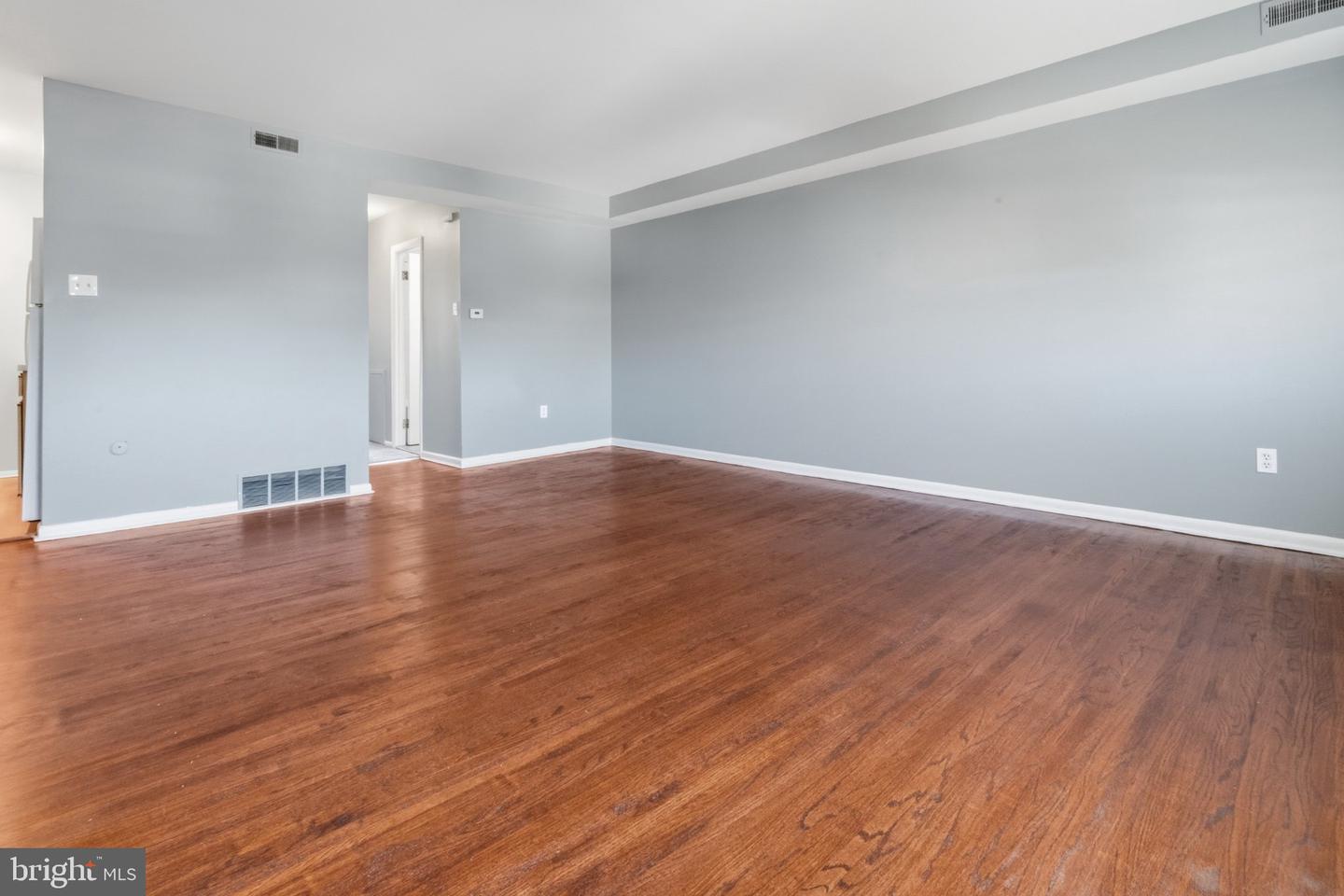 6901 Valley Ave #i5 Property Photo 4