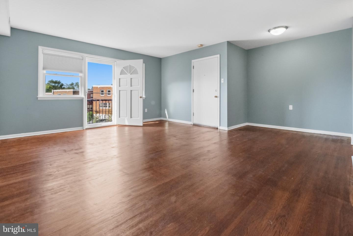 6901 Valley Ave #i5 Property Photo 10