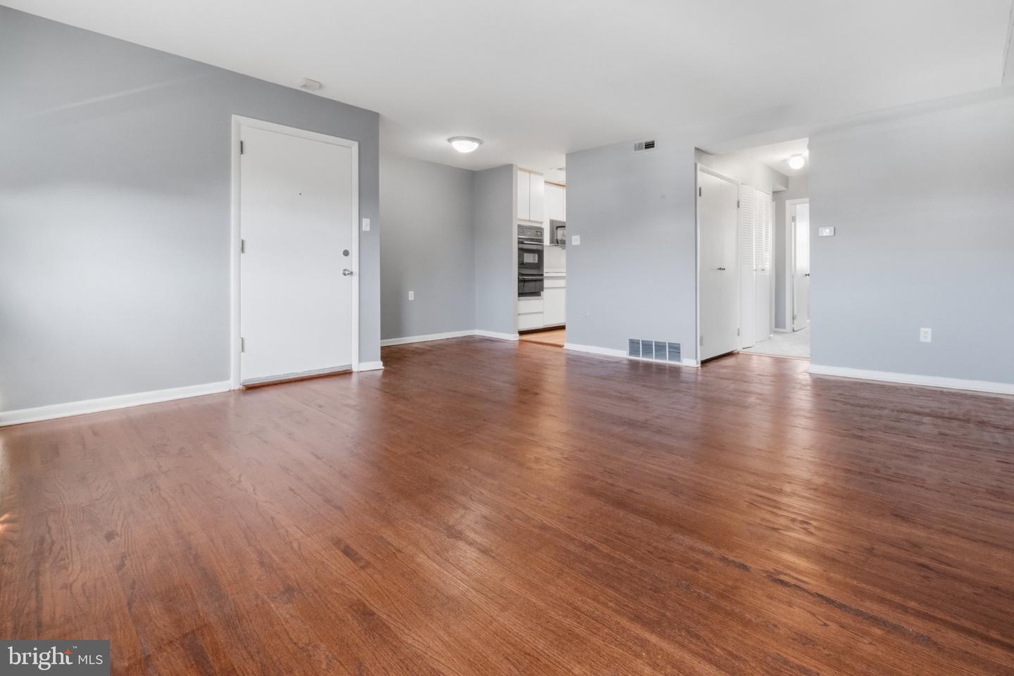 6901 Valley Ave #i5 Property Photo 12