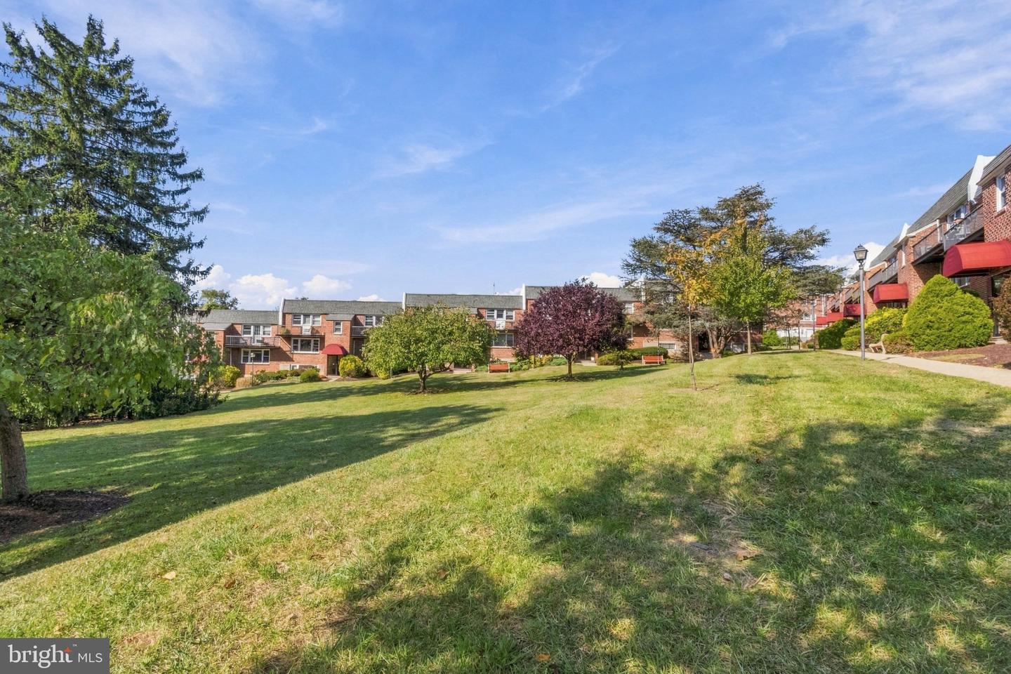 6901 Valley Ave #i5 Property Photo 37
