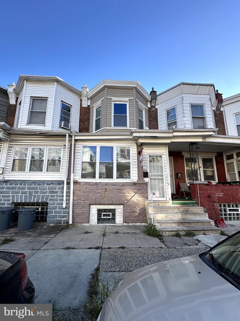 208 Rubicam St Property Photo 1