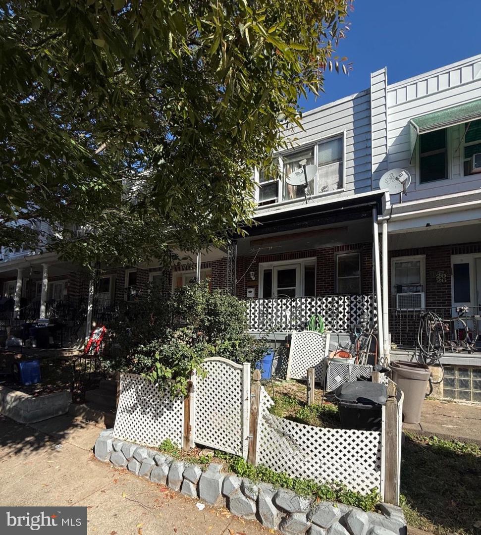 3127 Barnett St Property Photo 1