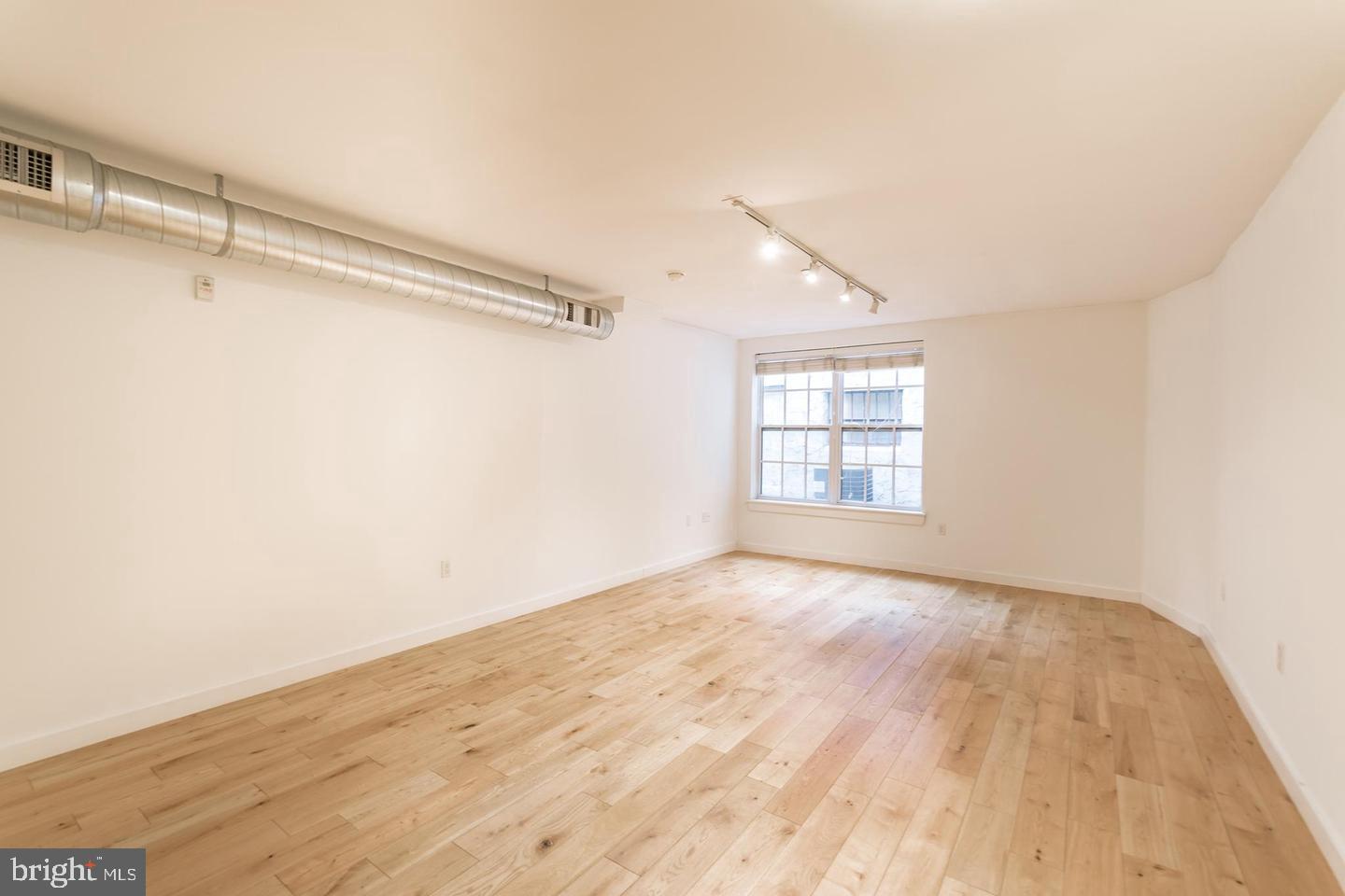 224 CHURCH ST #UNIT 217 Property Photo 1