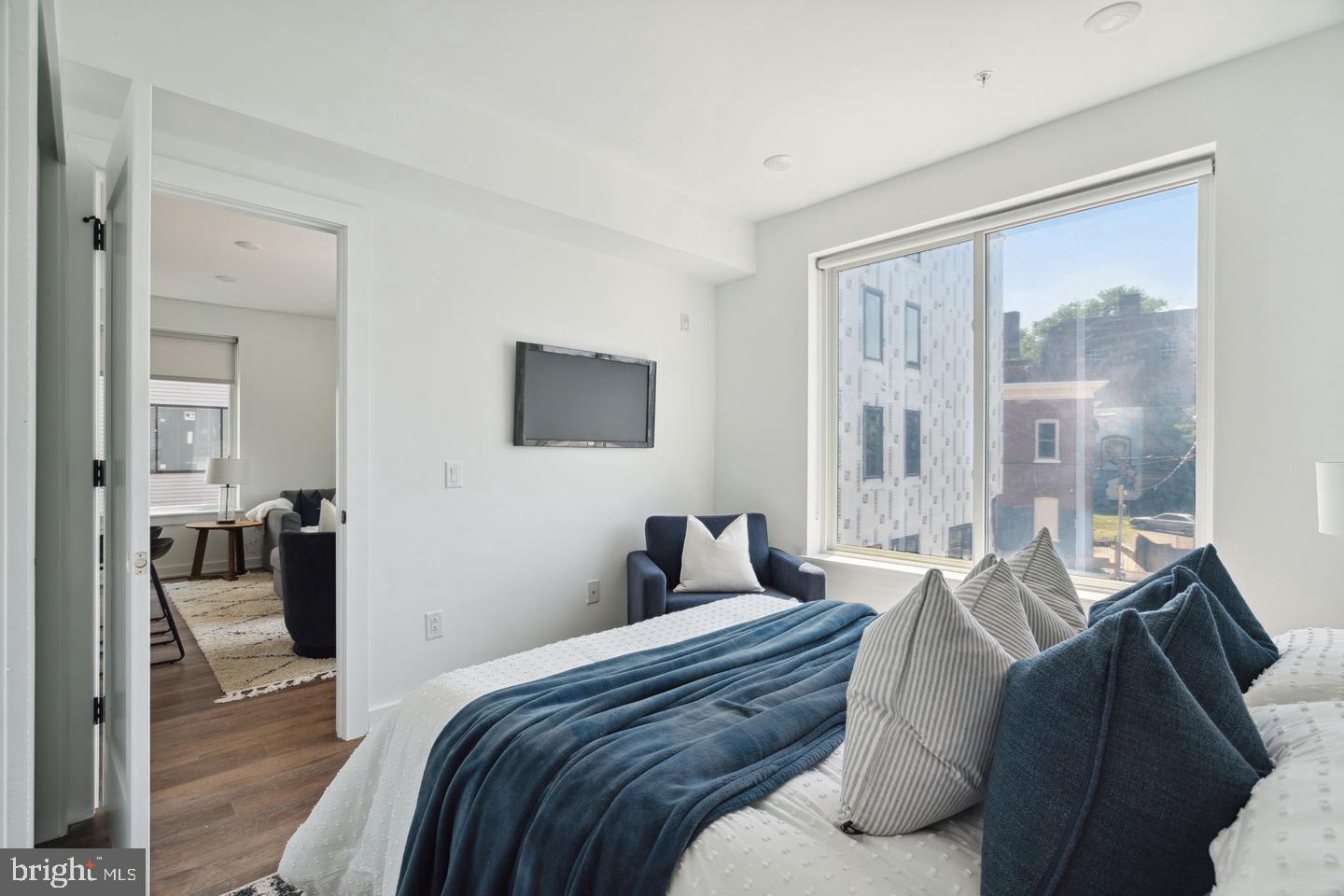 5904 Germantown Ave #104 Property Photo 15