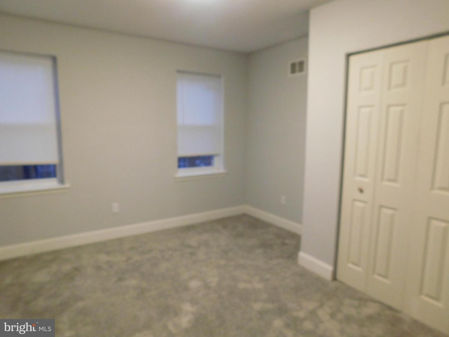 6047 Kershaw St Property Photo 23
