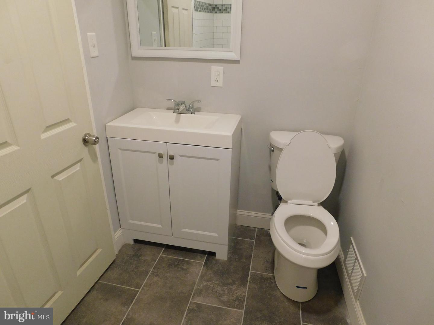 6047 Kershaw St Property Photo 43