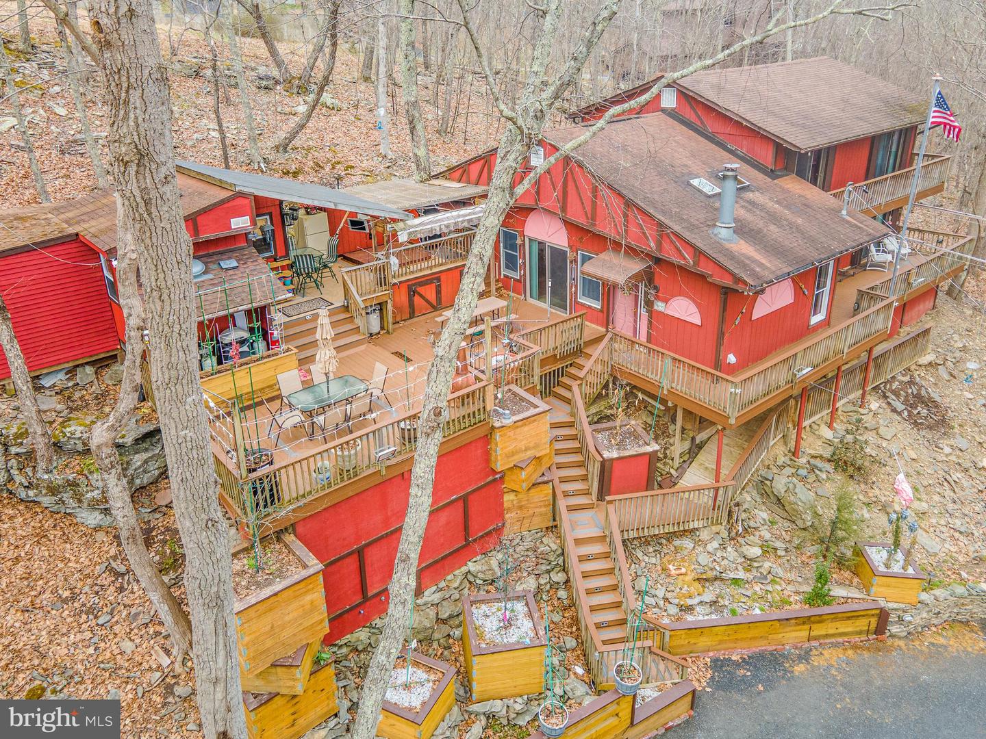 5817 Decker Rd Property Photo